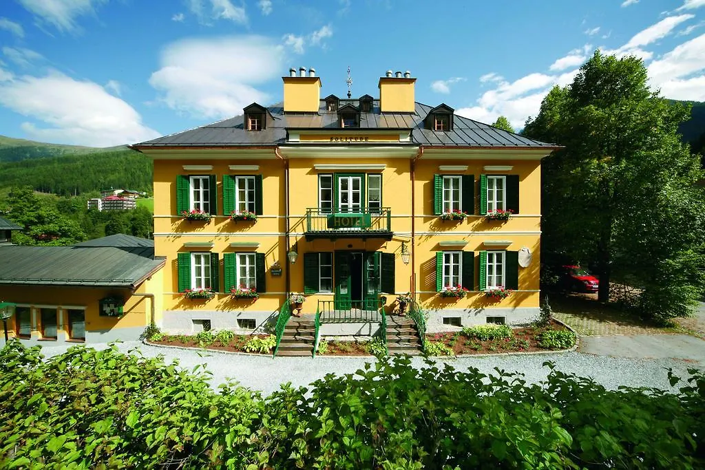 Villa Solitude-1